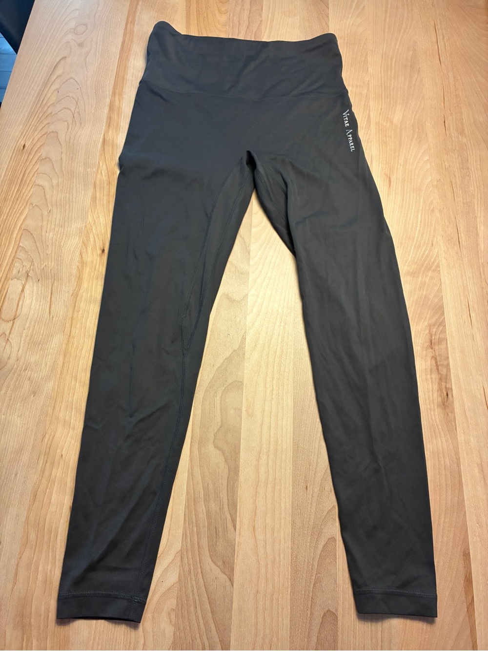 Vitae Apparel High-Waist Grey Leggings